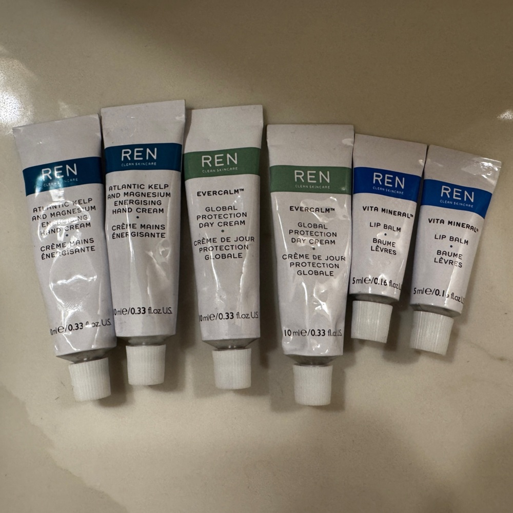 Bundle travel REN Clean skincare products sealed! Ships today! Make an offer $15